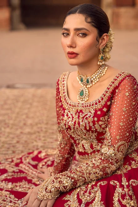 FAIZA SAQLAIN ARUSA
