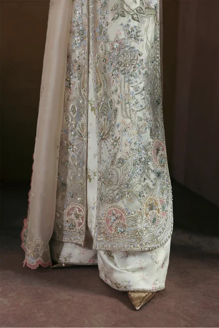 SORAYA NOVARA