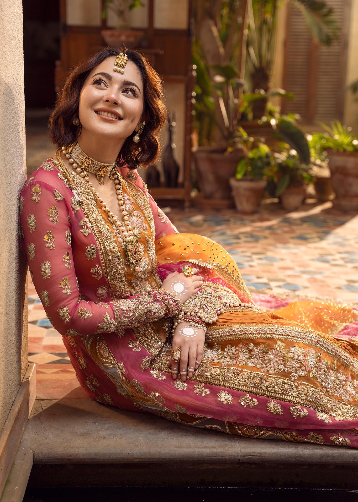 Mehendi Glore D4