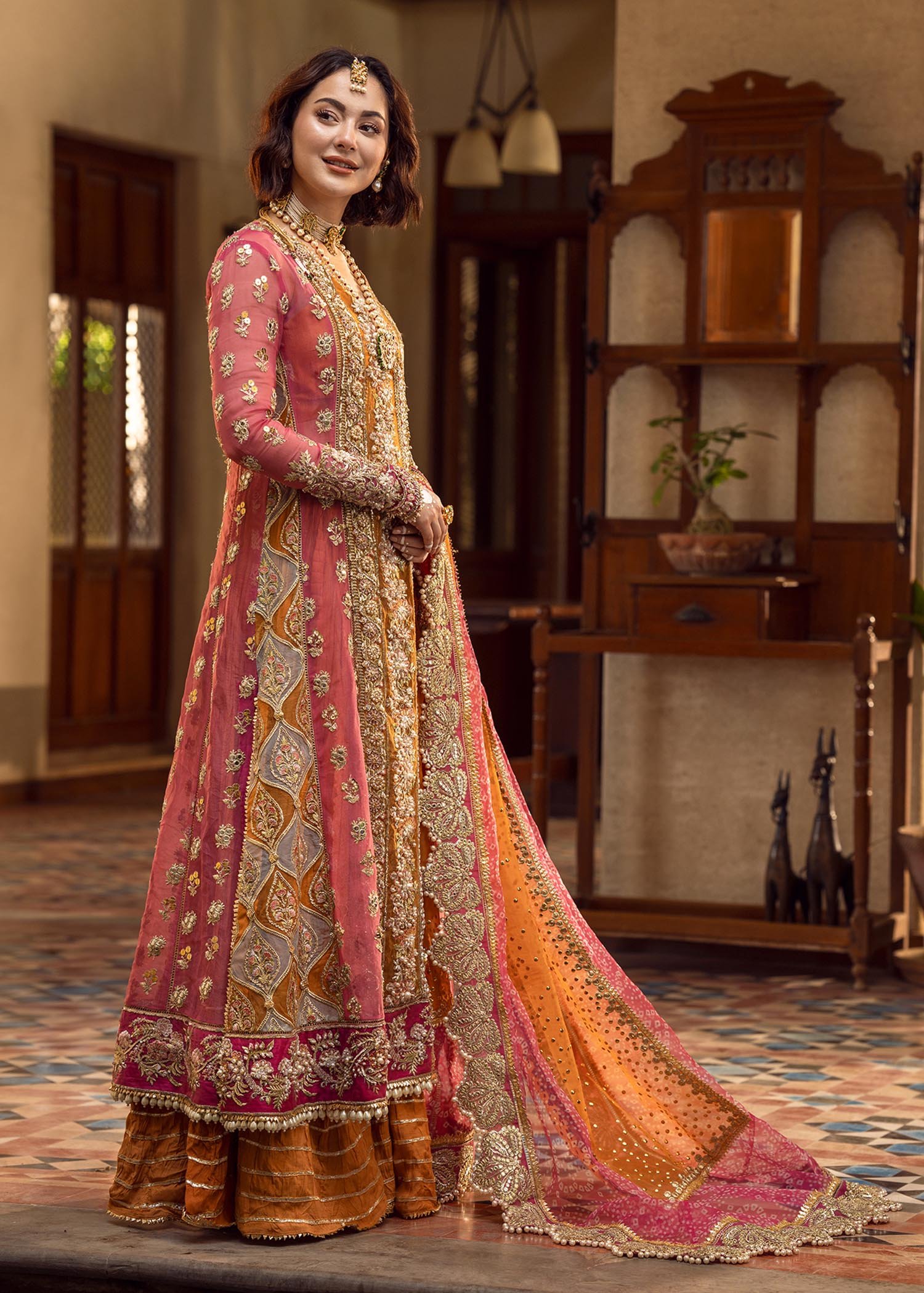 Mehendi Glore D4